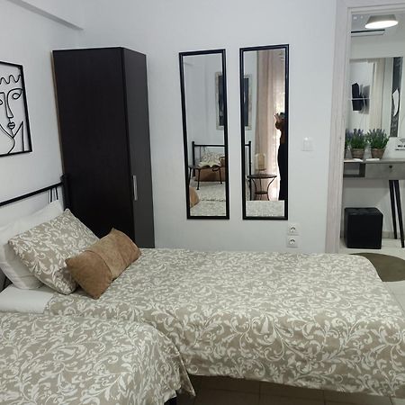 Stefiniki Apartment Pszakúdia Kültér fotó
