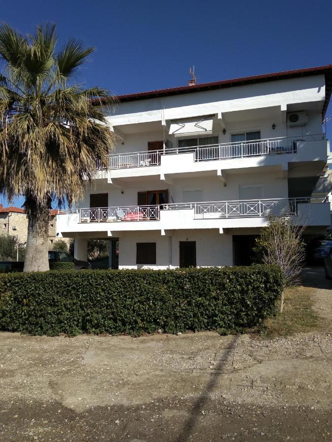 Stefiniki Apartment Pszakúdia Kültér fotó