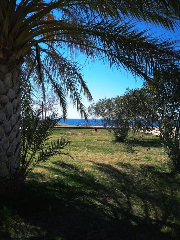 Stefiniki Apartment Pszakúdia Kültér fotó