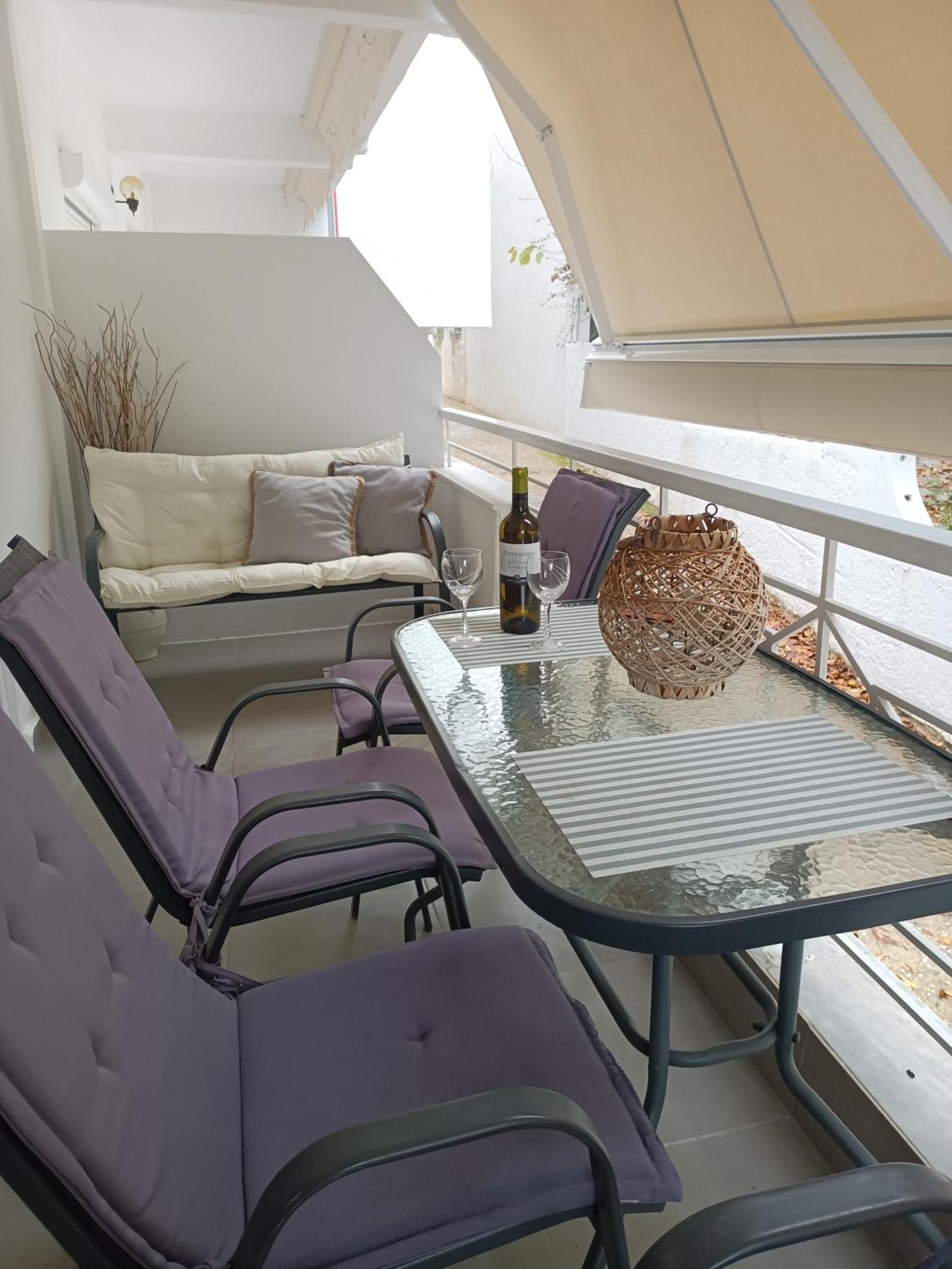 Stefiniki Apartment Pszakúdia Kültér fotó